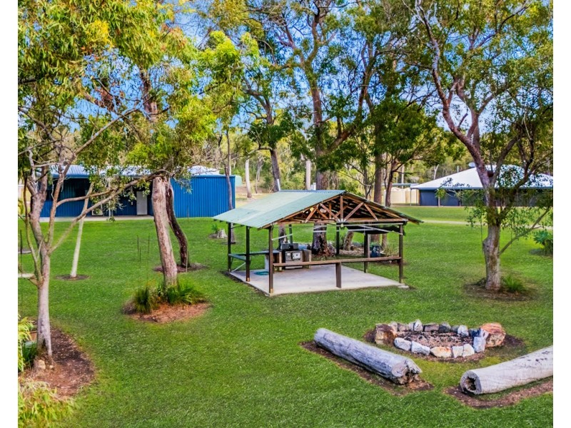 1980 Round Hill Road, Round Hill QLD 4677