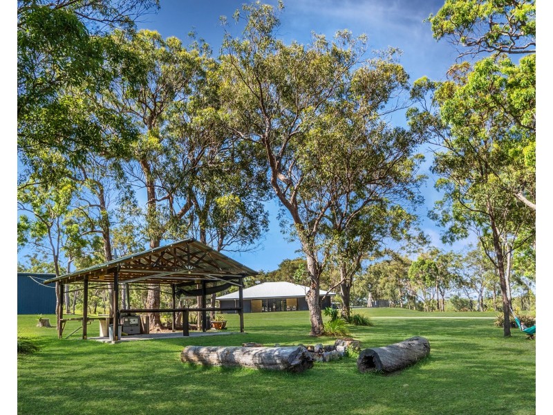 1980 Round Hill Road, Round Hill QLD 4677