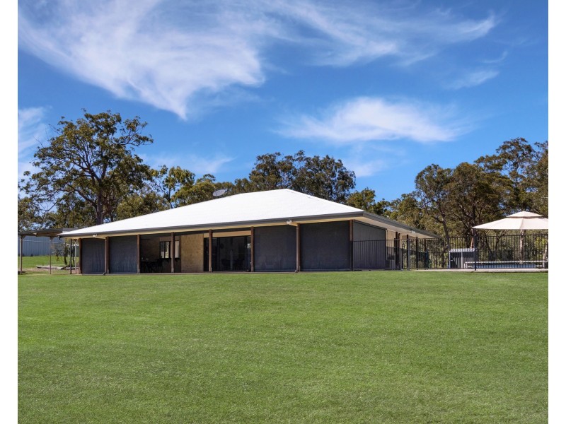 1980 Round Hill Road, Round Hill QLD 4677
