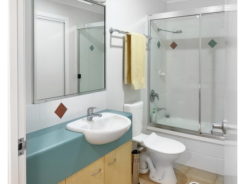 51/2 Beaches Village Circuit, Agnes Water QLD 4677