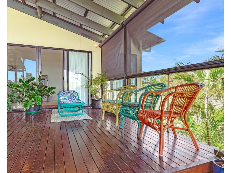 9 Marine Parade, Agnes Water QLD 4677