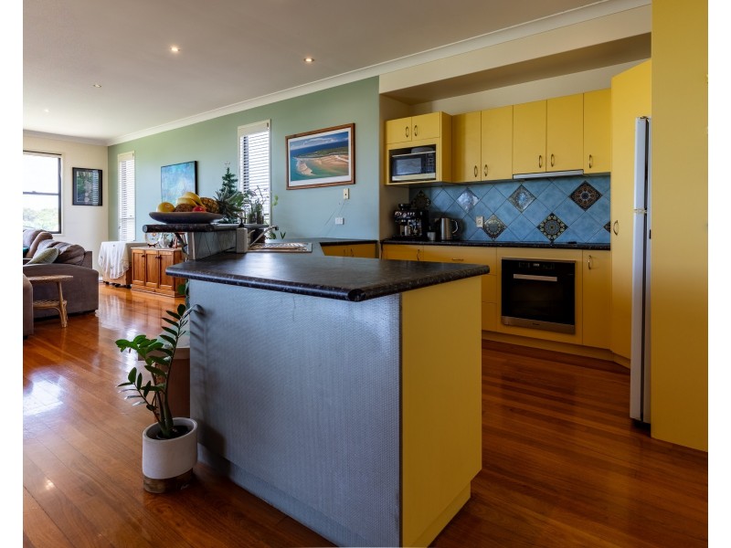 9 Marine Parade, Agnes Water QLD 4677