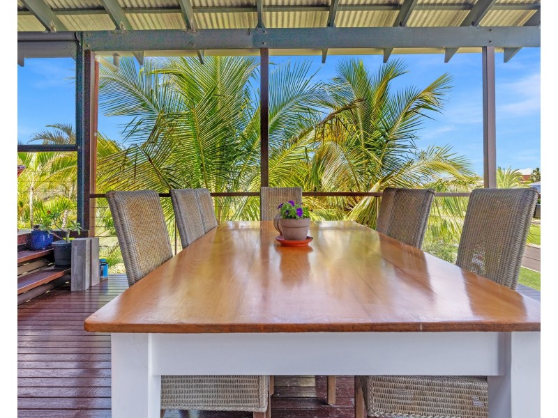 9 Marine Parade, Agnes Water QLD 4677