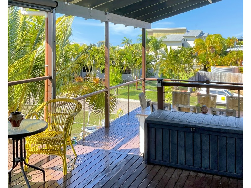 9 Marine Parade, Agnes Water QLD 4677