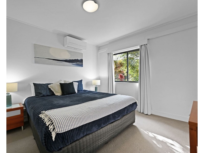 204/1 Waterline Close, Agnes Water QLD 4677