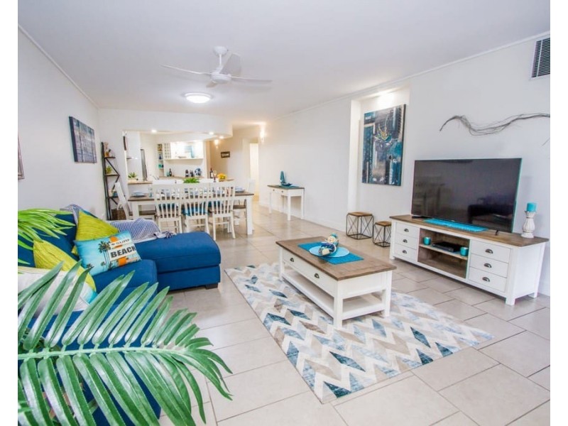 109/9 Beaches Village Circuit, Agnes Water QLD 4677