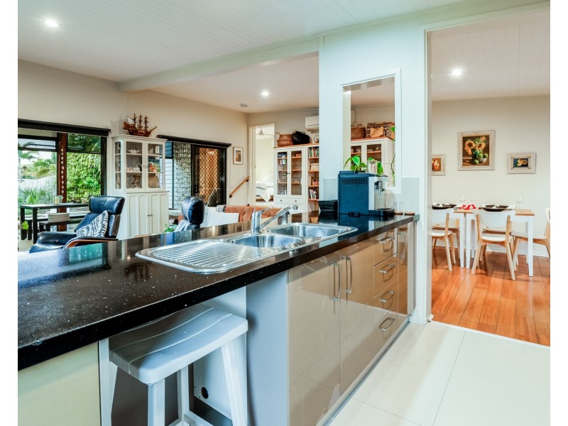 24 Marine Parade, Agnes Water QLD 4677