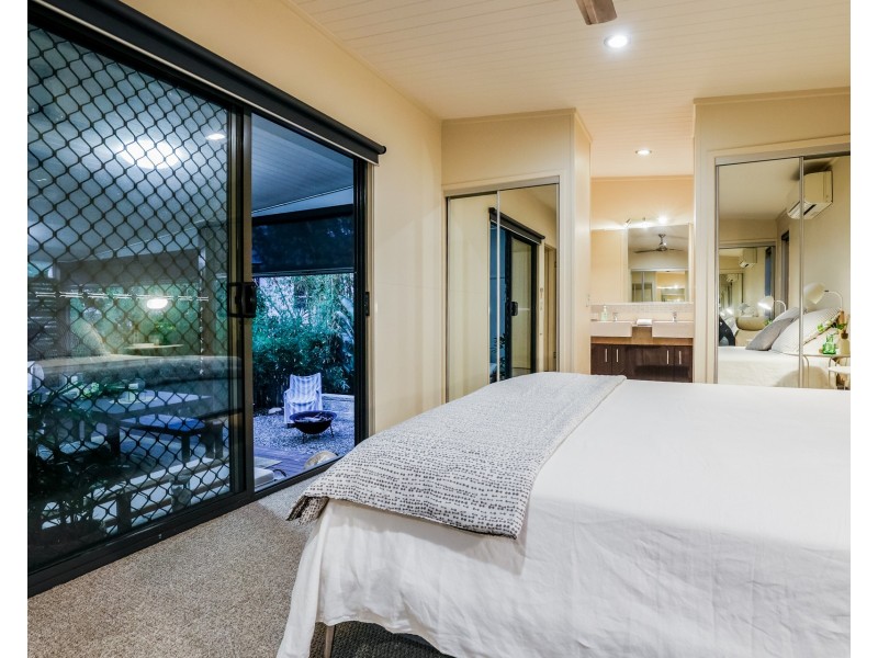 24 Marine Parade, Agnes Water QLD 4677