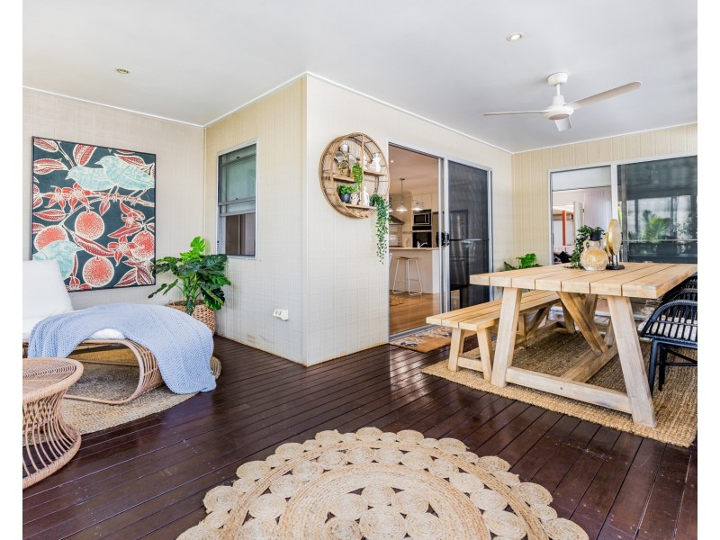 33 Palm Court, Agnes Water QLD 4677