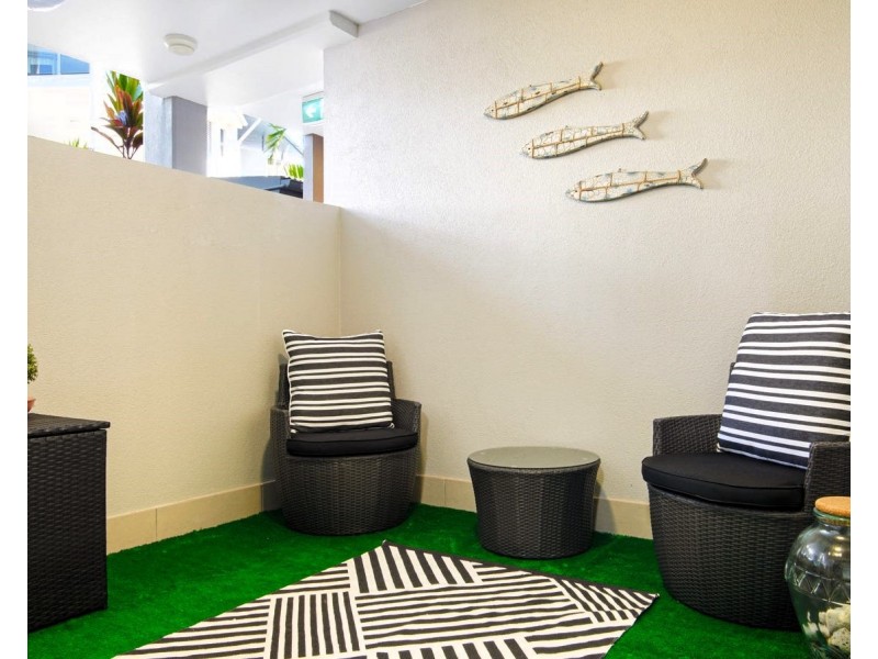 402/11 Beaches Village Circuit, Agnes Water QLD 4677