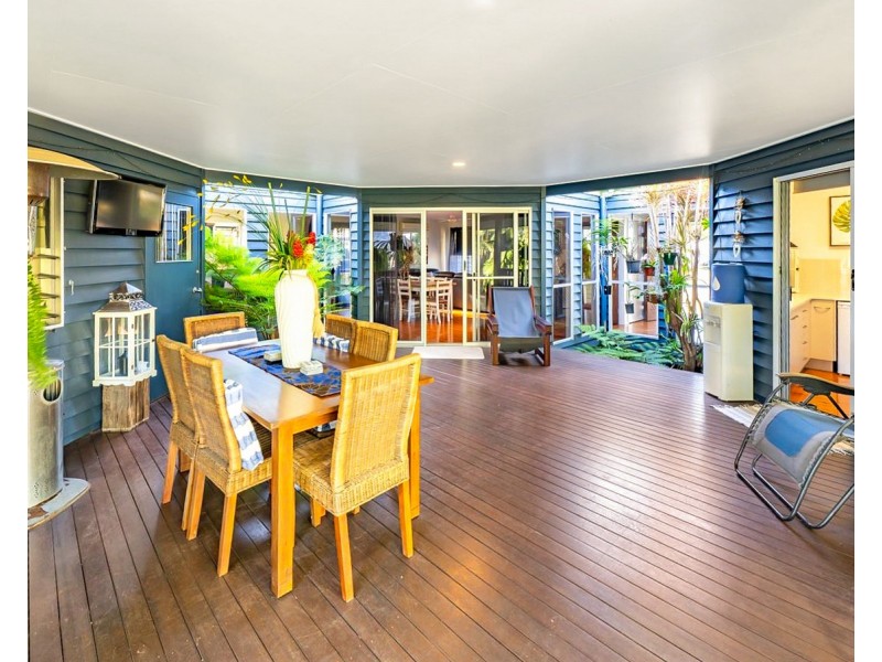 10 Marine Parade, Agnes Water QLD 4677