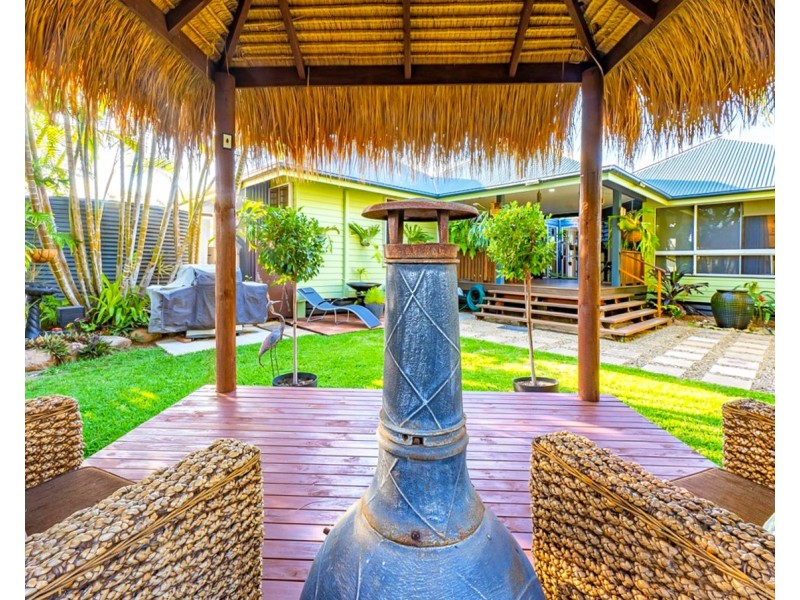 10 Marine Parade, Agnes Water QLD 4677