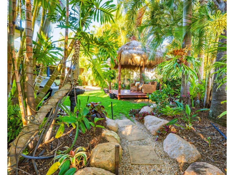 10 Marine Parade, Agnes Water QLD 4677