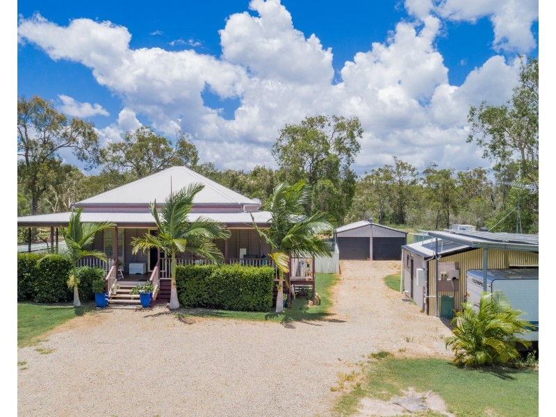 300 Masthead Drive, Agnes Water QLD 4677