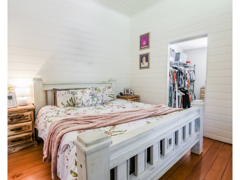 300 Masthead Drive, Agnes Water QLD 4677