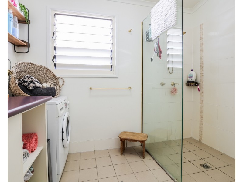 300 Masthead Drive, Agnes Water QLD 4677