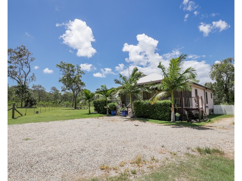 300 Masthead Drive, Agnes Water QLD 4677