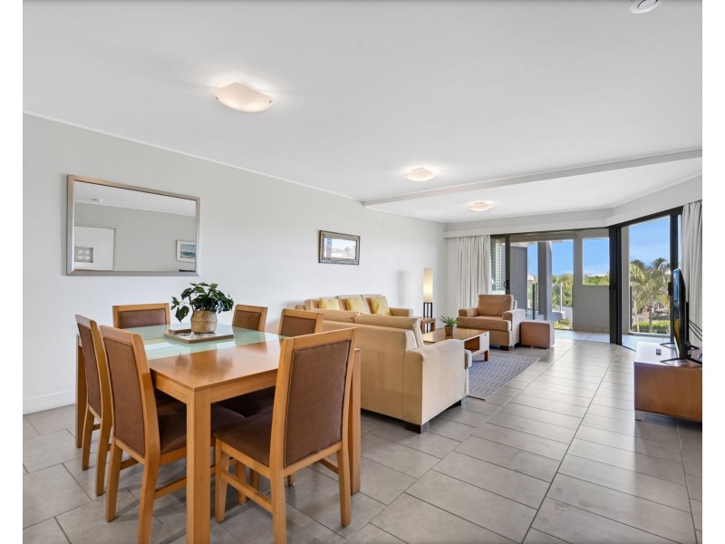 114/9 Beaches Village Circuit, Agnes Water QLD 4677