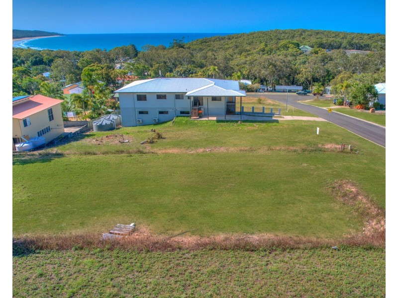 10 Bryant Street, Agnes Water QLD 4677