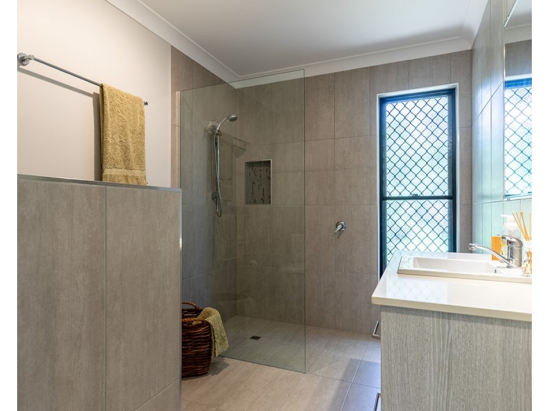 8 North Break Drive, Agnes Water QLD 4677