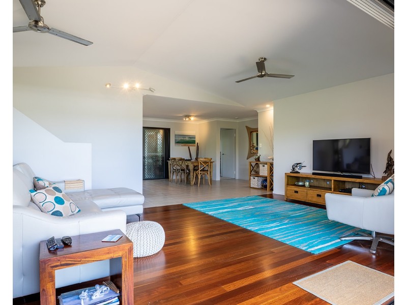 8 North Break Drive, Agnes Water QLD 4677