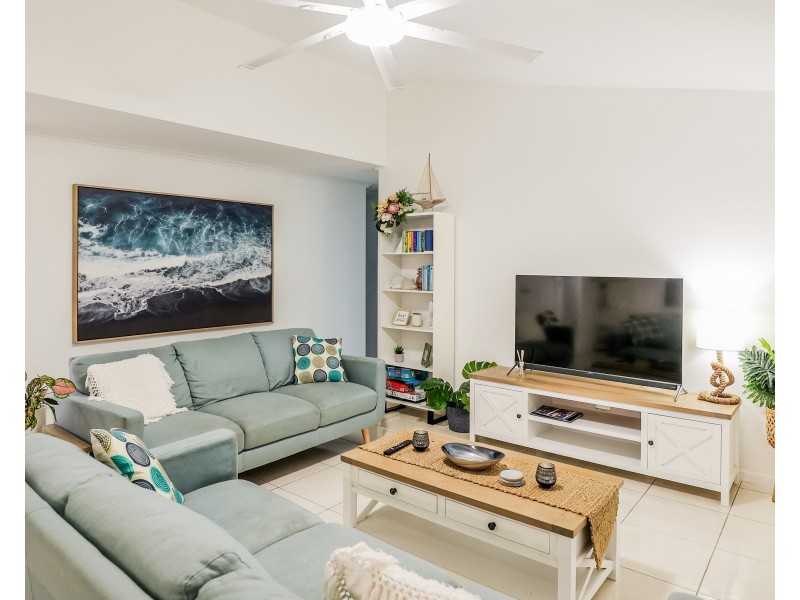 31 Palm Court, Agnes Water QLD 4677