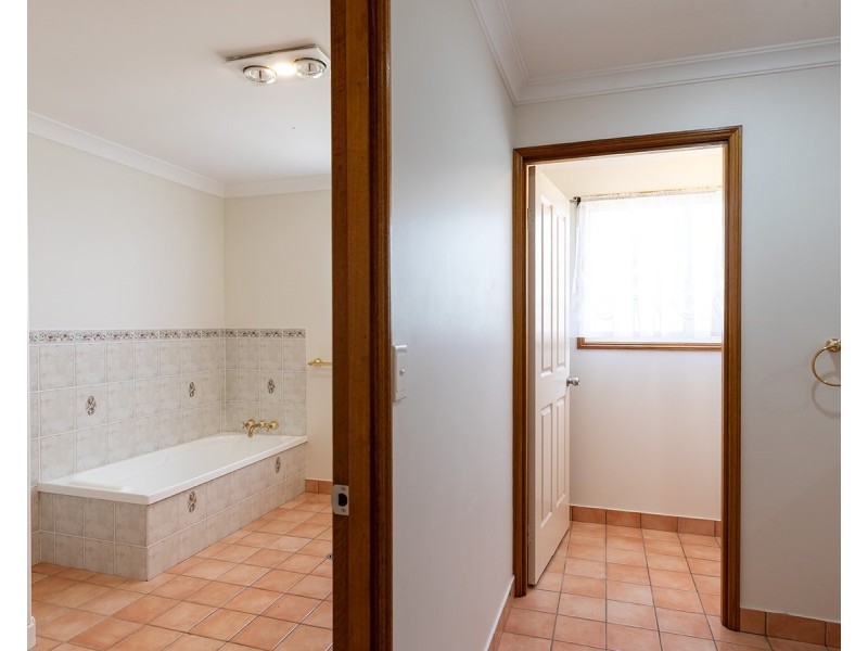 15 Evans Court, Agnes Water QLD 4677