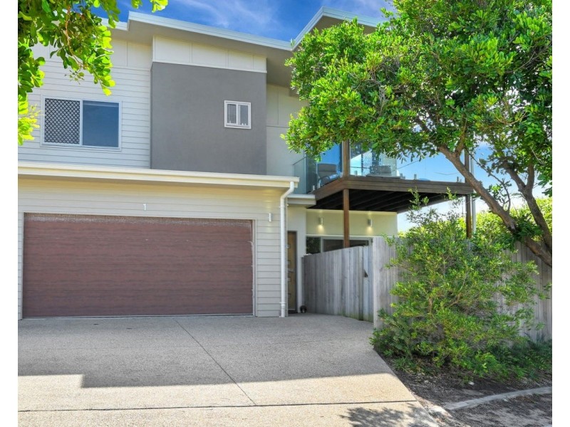 1/1 The Promenade, Agnes Water QLD 4677