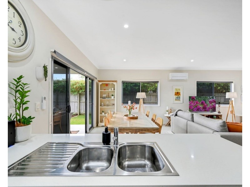 1/1 The Promenade, Agnes Water QLD 4677