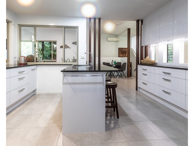 9 Lady Musgrave Court, Agnes Water QLD 4677