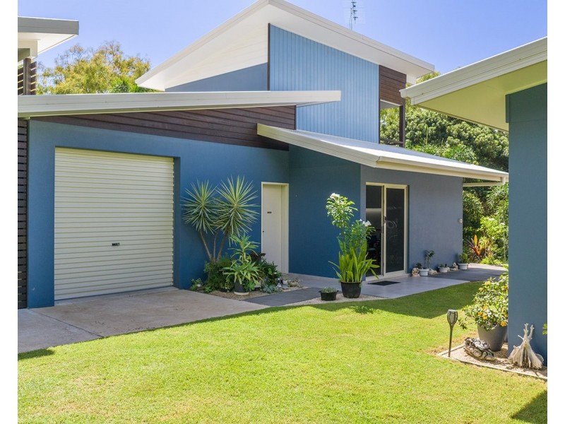 9 Lady Musgrave Court, Agnes Water QLD 4677