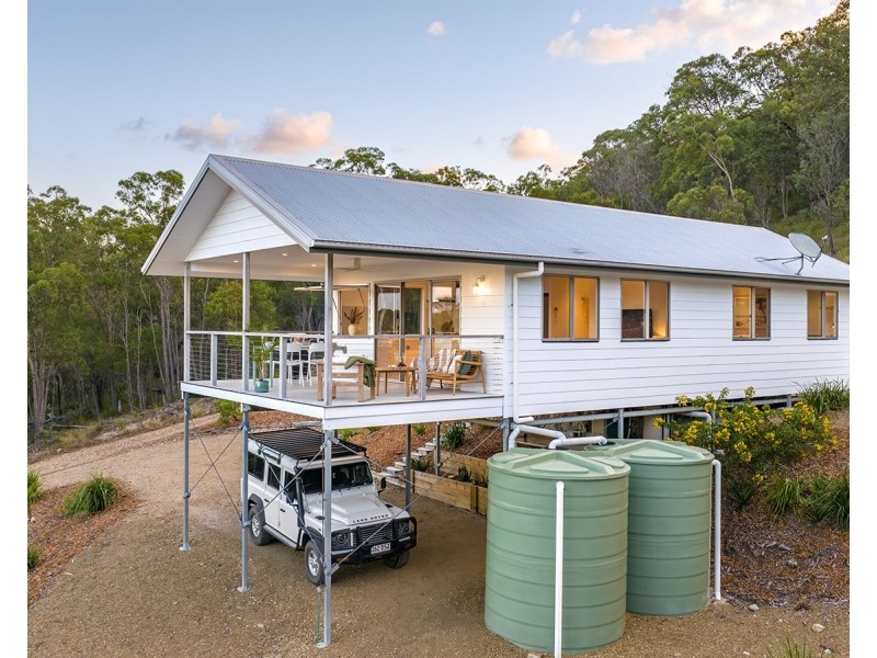 50 Jobson Road, Agnes Water QLD 4677