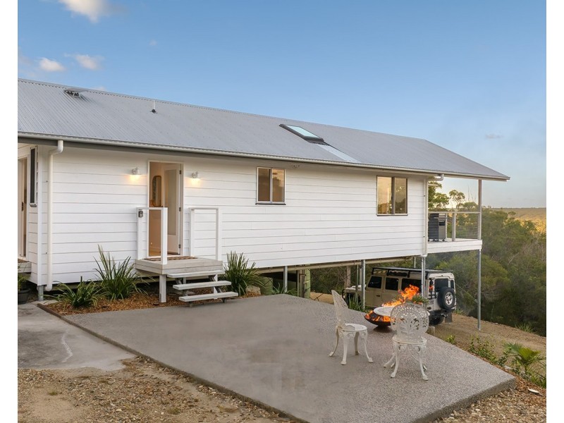 50 Jobson Road, Agnes Water QLD 4677