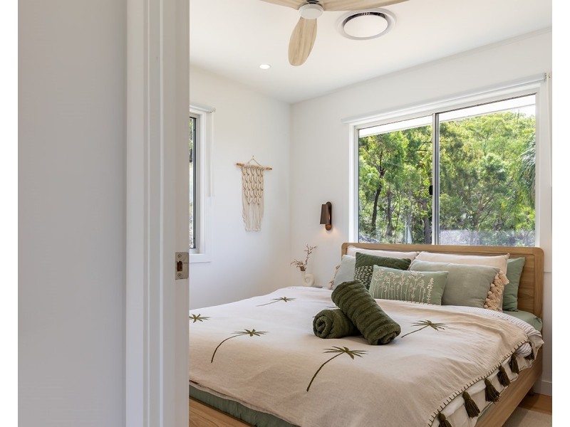 50 Jobson Road, Agnes Water QLD 4677