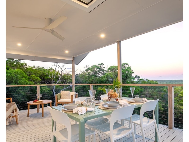 50 Jobson Road, Agnes Water QLD 4677