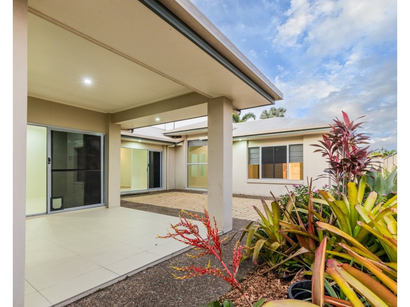 2 Waterfront Drive, Agnes Water QLD 4677