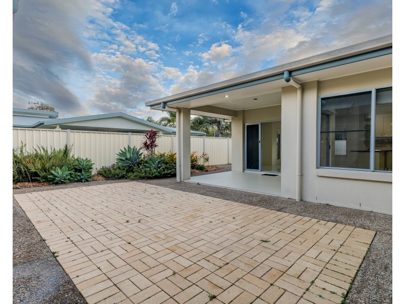 2 Waterfront Drive, Agnes Water QLD 4677