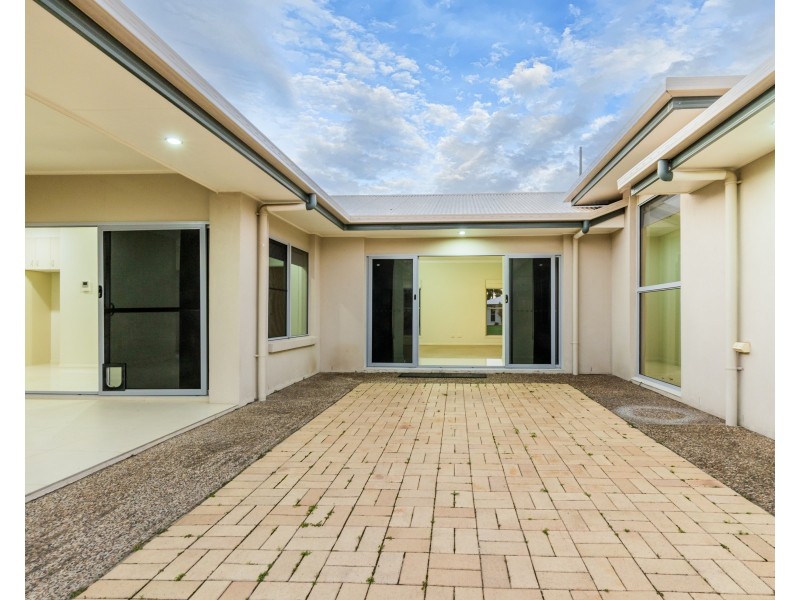 2 Waterfront Drive, Agnes Water QLD 4677