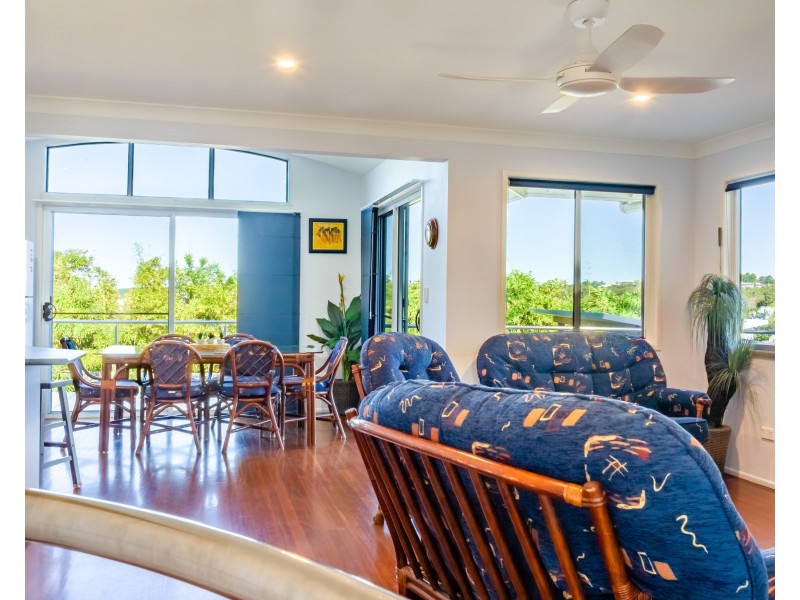 6 North Break, Agnes Water QLD 4677