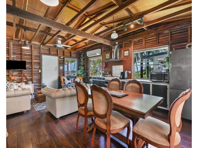 10 Barton Street, Seventeen Seventy QLD 4677