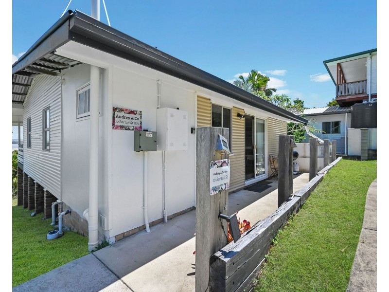 10 Barton Street, Seventeen Seventy QLD 4677