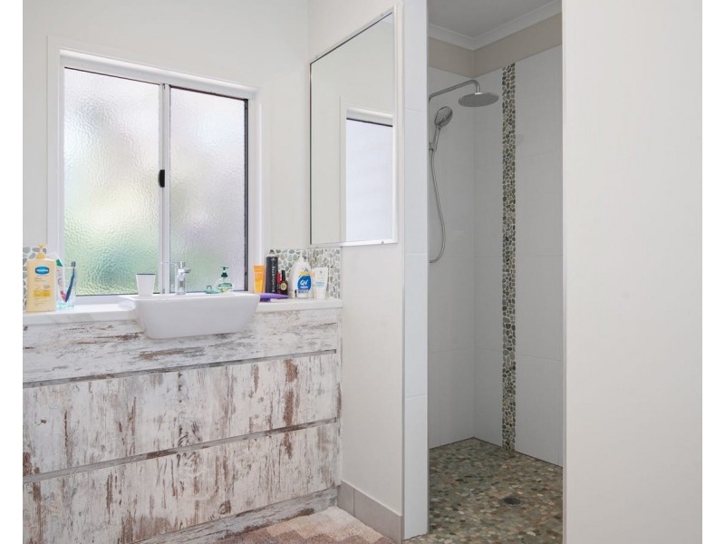 51 Bloodwood Avenue, Agnes Water QLD 4677