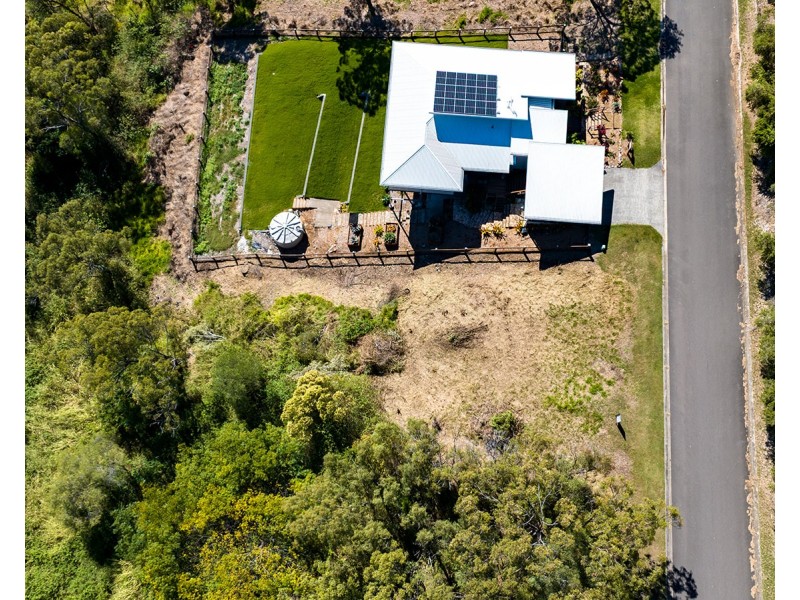 20 The Crescent, Agnes Water QLD 4677