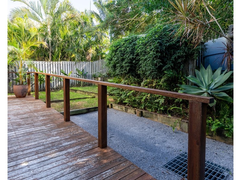 2/15 Waterfront Drive, Agnes Water QLD 4677