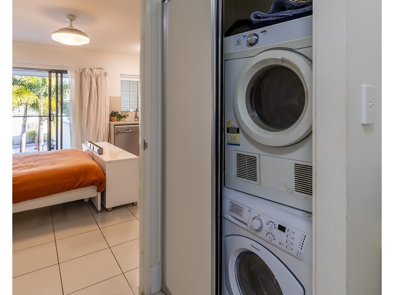 90/1 Beaches Village Circuit, Agnes Water QLD 4677