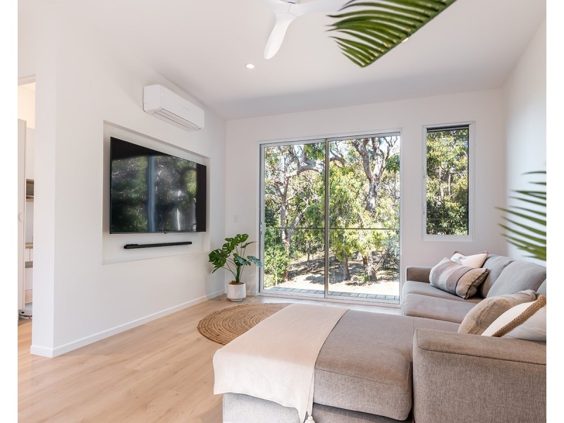 150 Bloodwood Avenue South, Agnes Water QLD 4677