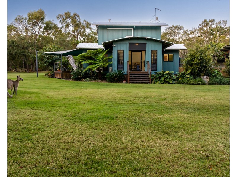 2531 Round Hill Road, Round Hill QLD 4677