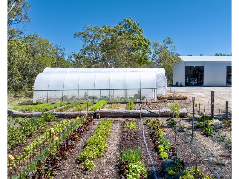 2531 Round Hill Road, Round Hill QLD 4677