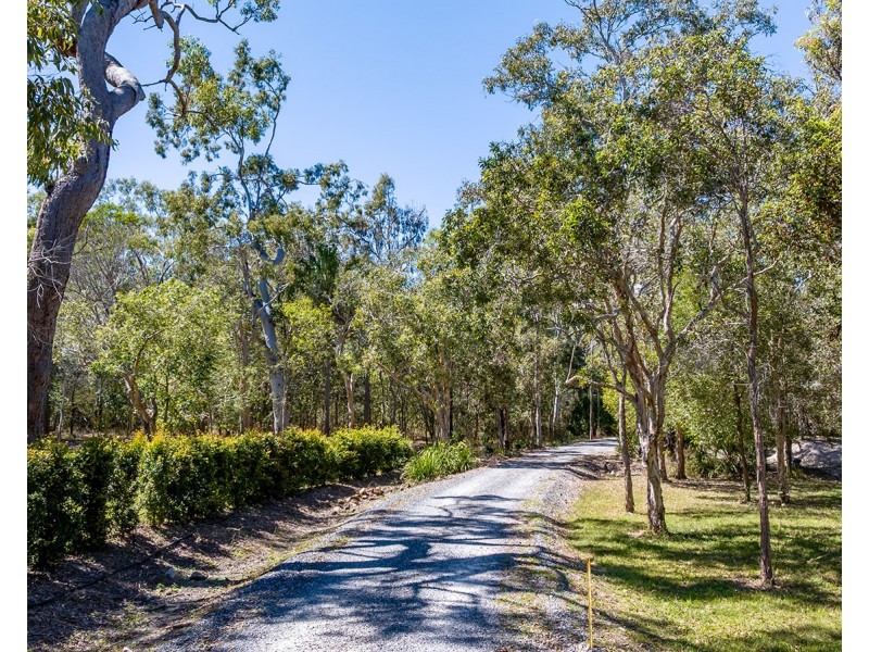 2531 Round Hill Road, Round Hill QLD 4677