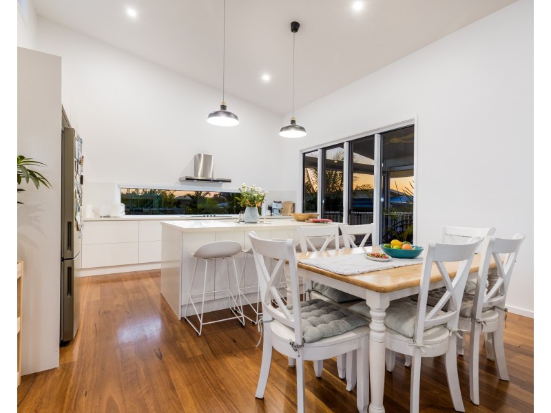 15 Marine Parade, Agnes Water QLD 4677